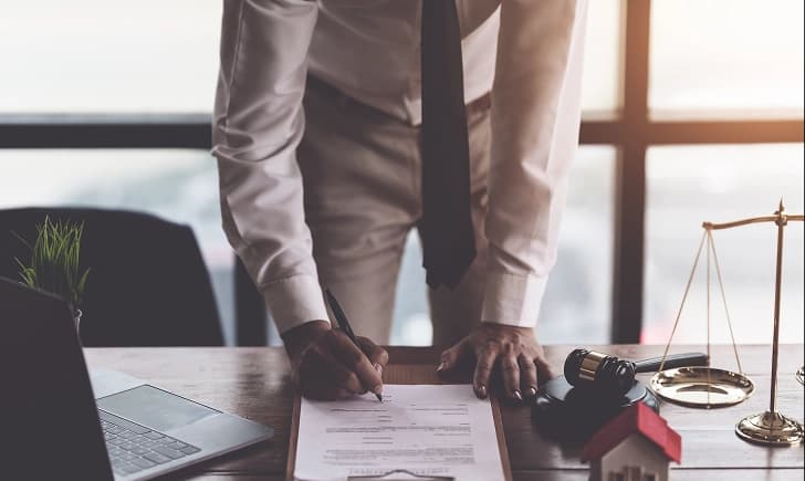 Holdover Tenancy Case Analysis by an Eviction Lawyer NY